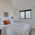 Awesome In Henne With Kitchen 펜션 헨느스트랜드