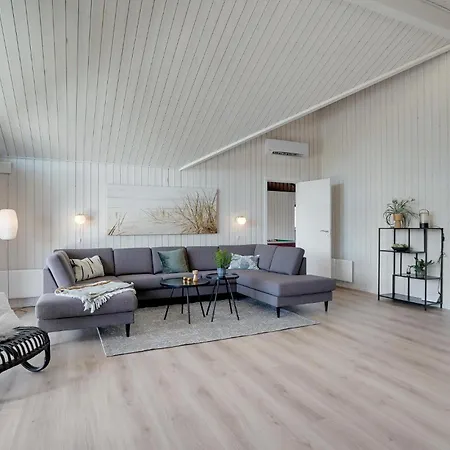 Awesome In Henne With Kitchen Σπίτι διακοπών