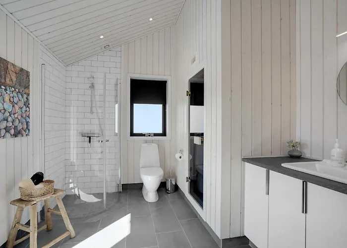 Awesome In Henne With Kitchen *