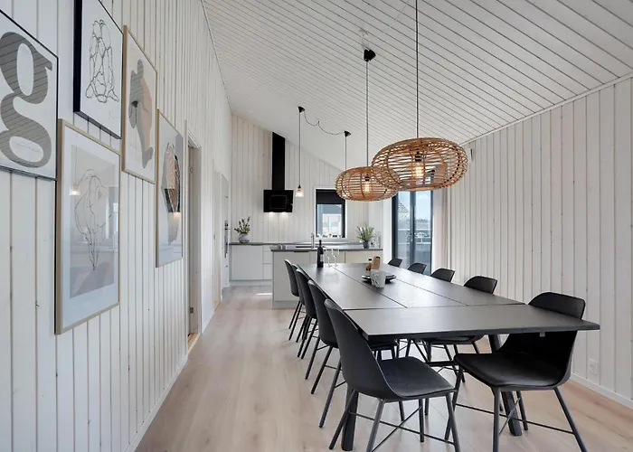 Awesome In Henne With Kitchen