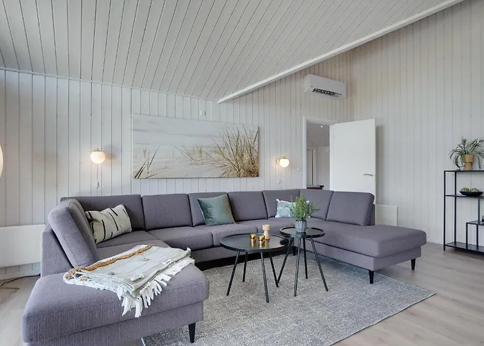 Awesome In Henne With Kitchen Henne Strand