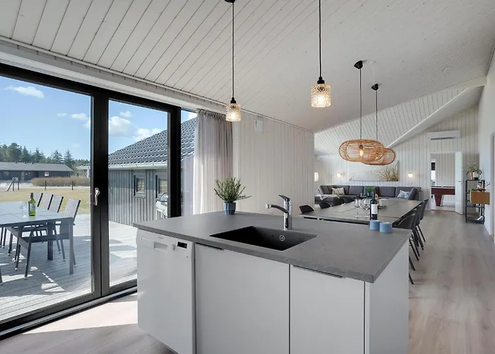 Awesome In Henne With Kitchen *