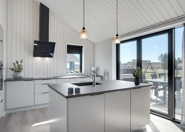 Awesome In Henne With Kitchen *